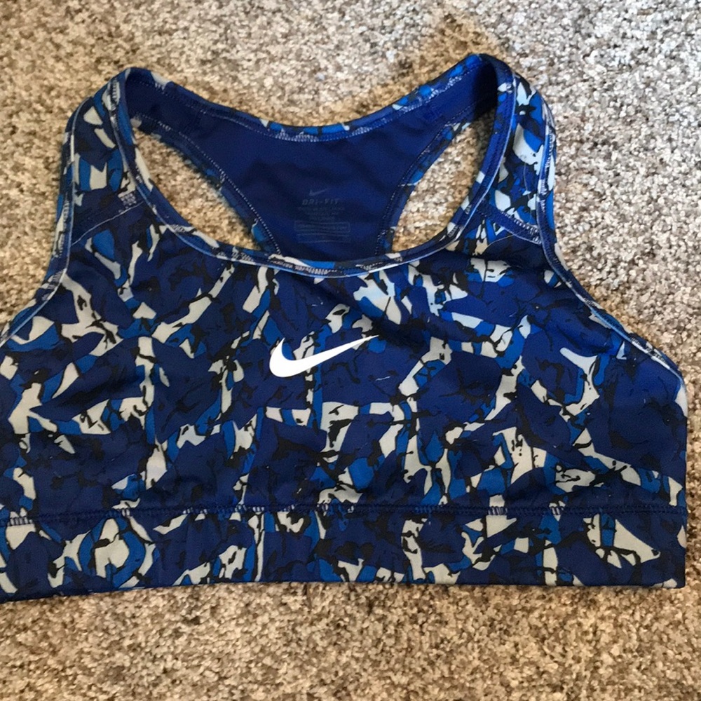 Nike sports bra
